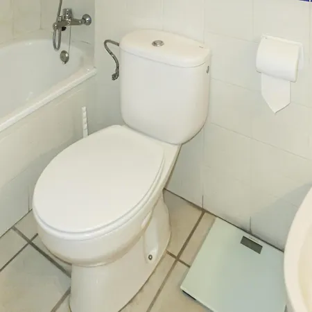 Apartment Gorgeous In Orihuela Costa With Wifi